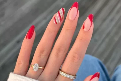 Celebrate in Style: 20 Christmas Nail Ideas for a Chic and Merry Manicure